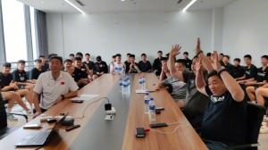 我们在瀚森NBA选秀第二现场一起为他欢呼🥳瀚森你是我们的骄傲~